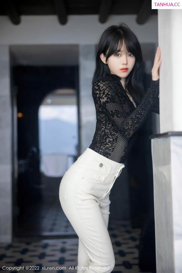 小奶瓶呜呜  [XiuRen]高清写真图 2022.08.04 No.5386 奶瓶第16张图片